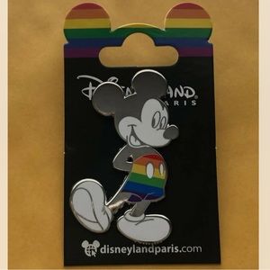 Disney Rainbow Mickey Mouse Pin Disneyland Paris Rainbow Pride Pin 2020 New DLPR